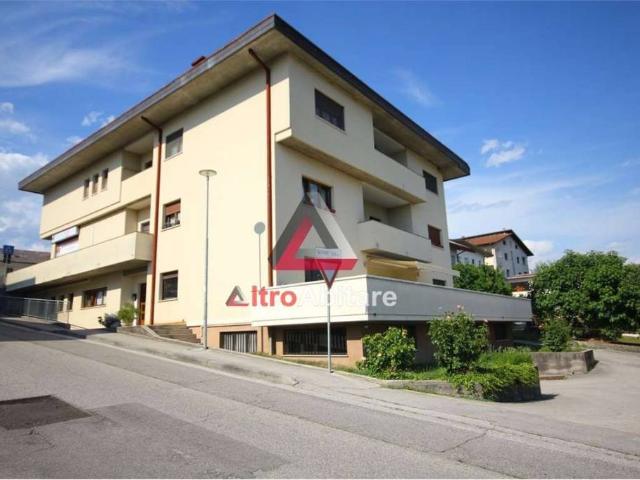 Appartamento in vendita a Limana via baorche, 3