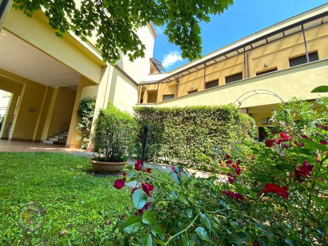 Appartamento in vendita a Limbiate MB