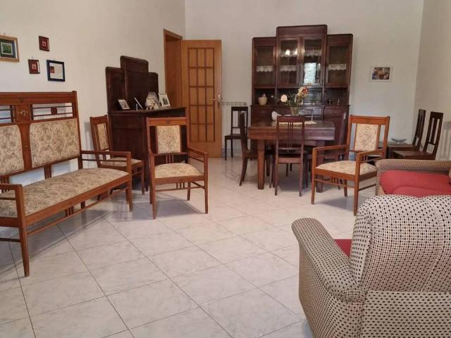 Appartamento in vendita a Linguaglossa CT
