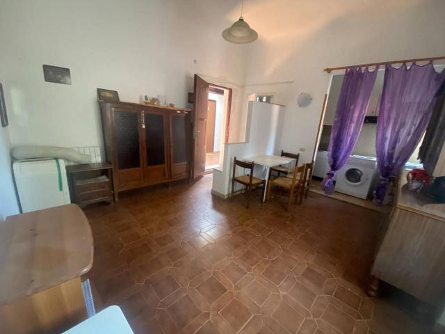 Appartamento in vendita a Livorno