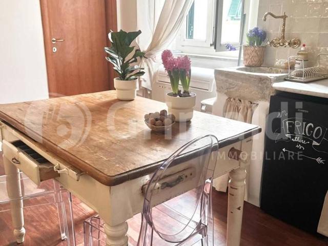 Appartamento in vendita a Livorno