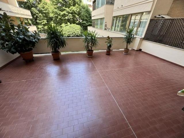 Appartamento in vendita a Livorno