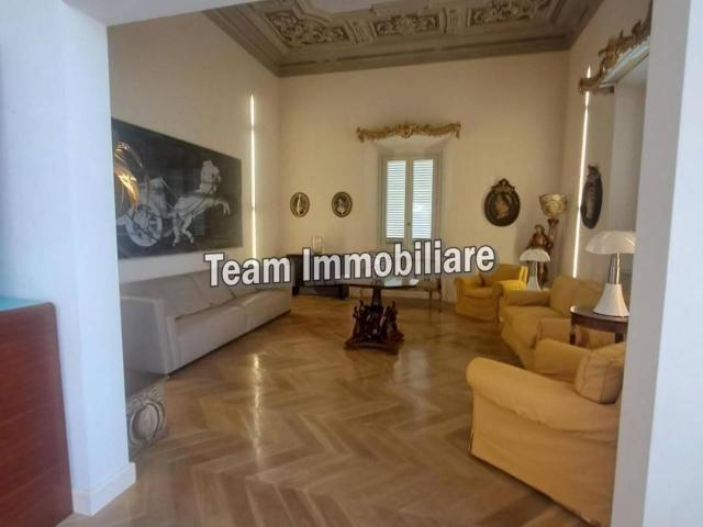 Appartamento in vendita a Livorno