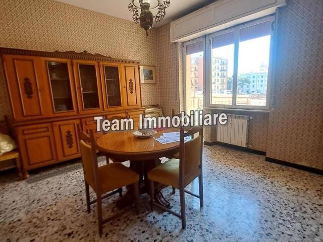 Appartamento in vendita a Livorno