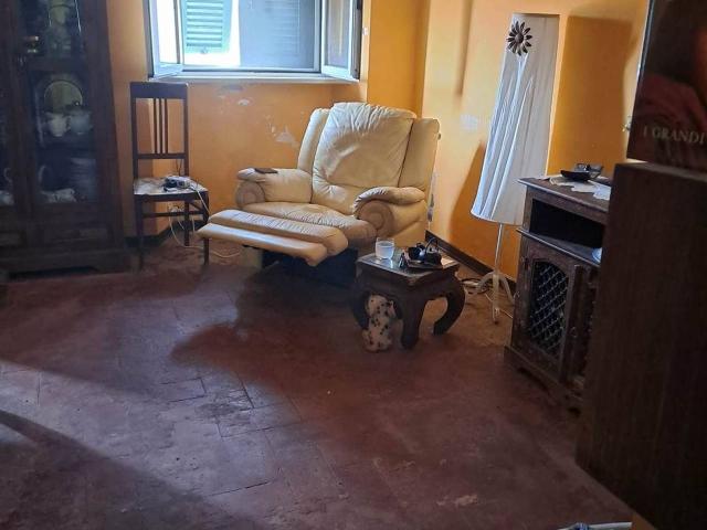 Appartamento in vendita a Livorno
