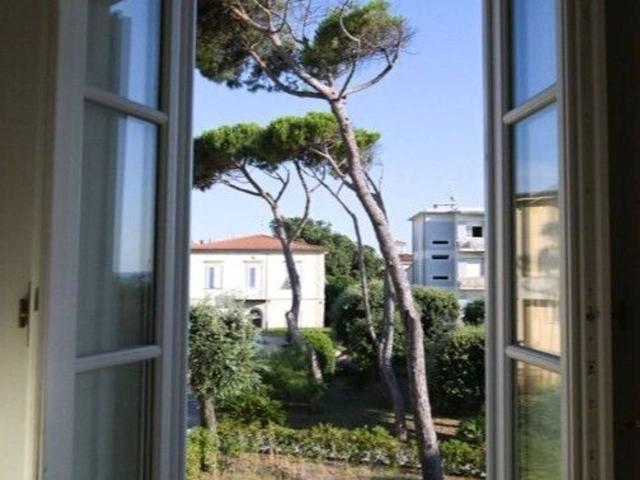Appartamento in vendita a Livorno