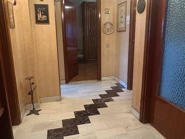 Appartamento in vendita a Livorno