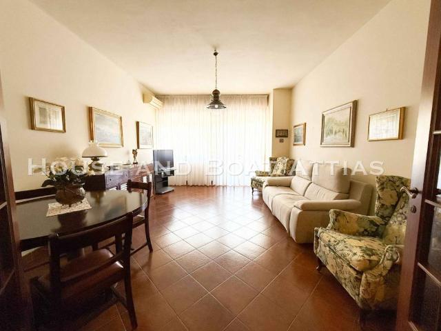 Appartamento in vendita a Livorno, Goito Montebello
