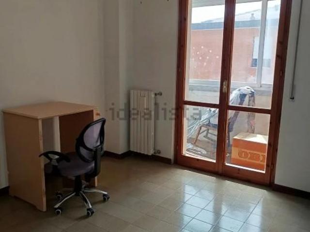 Appartamento in vendita a Livorno in Buono composto da 4vani