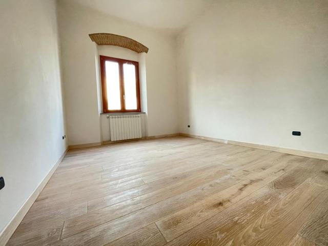Appartamento in vendita a Livorno in Ristrutturato composto da 4vani