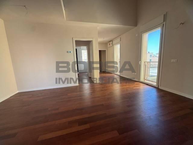 Appartamento in vendita a Livorno LI