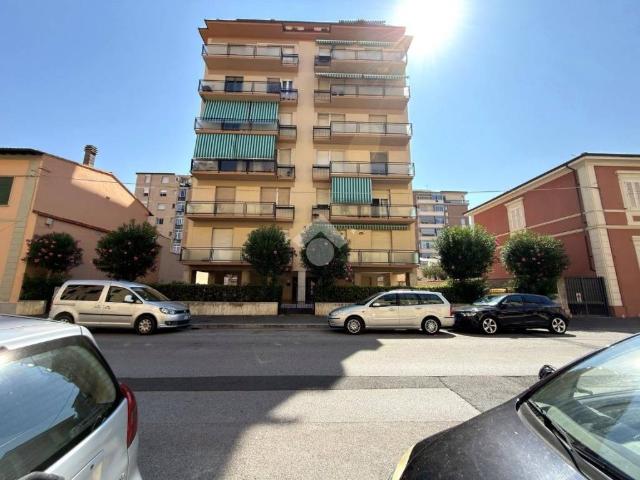 Appartamento in vendita a Livorno LI