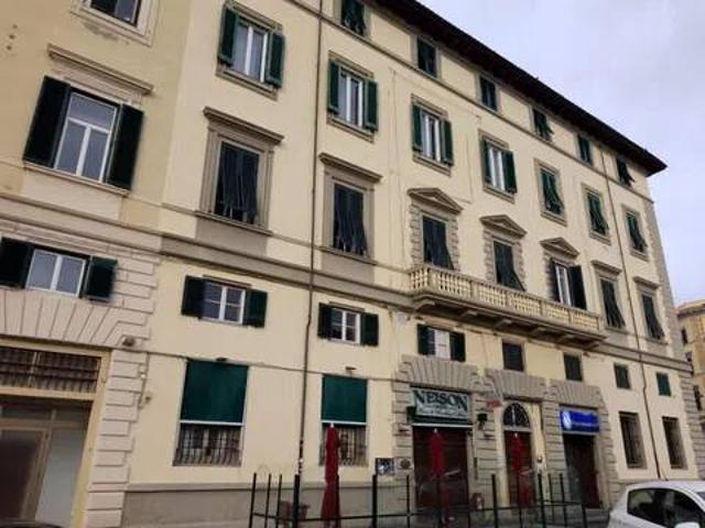 Appartamento in vendita a Livorno LI