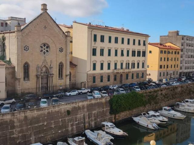 Appartamento in vendita a Livorno LI