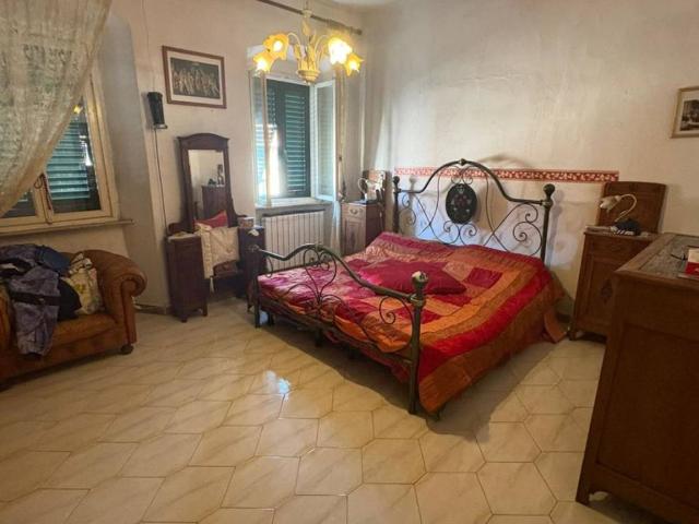 Appartamento in vendita a Livorno LI