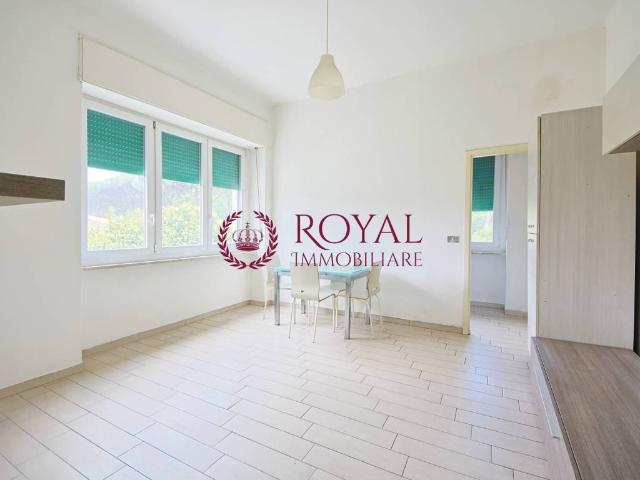 Appartamento in vendita a Livorno LI