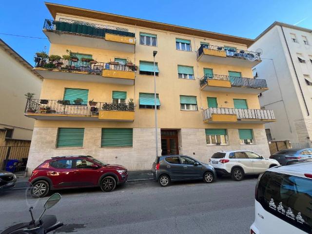 Appartamento in vendita a Livorno LI