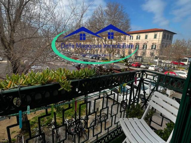 Appartamento in vendita a Livorno LI