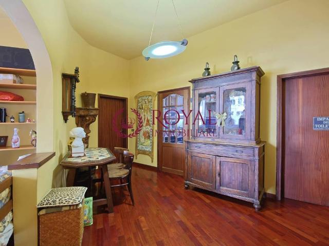 Appartamento in vendita a Livorno LI