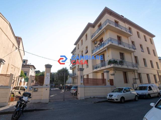 Appartamento in vendita a Livorno LI