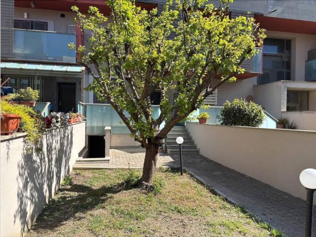 Appartamento in vendita a Livorno LI