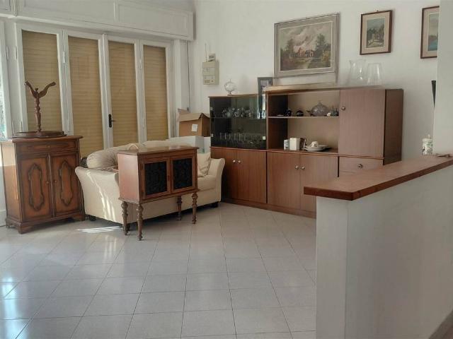 Appartamento in vendita a Livorno LI
