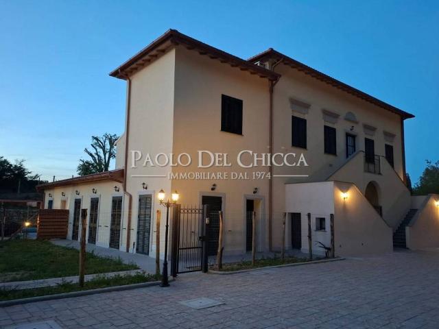 Appartamento in vendita a Livorno LI