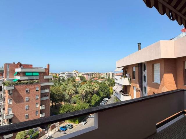 Appartamento in vendita a Livorno LI