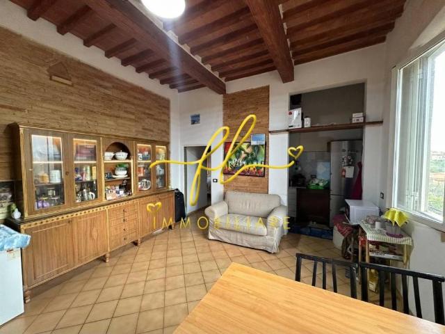 Appartamento in vendita a Livorno LI