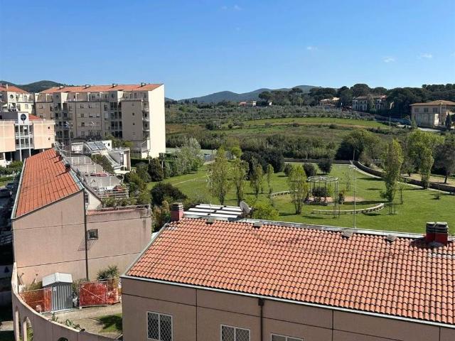 Appartamento in vendita a Livorno LI