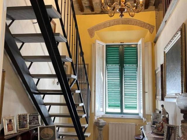 Appartamento in vendita a Livorno LI