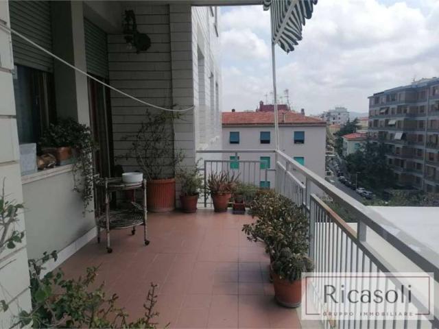 Appartamento in vendita a Livorno LI
