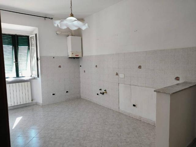 Appartamento in vendita a Livorno LI