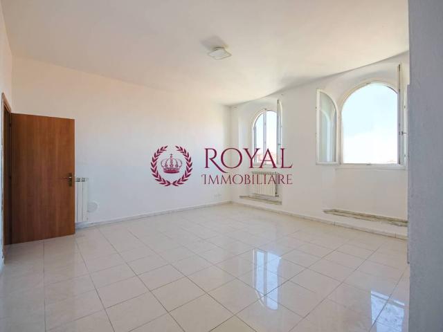 Appartamento in vendita a Livorno LI