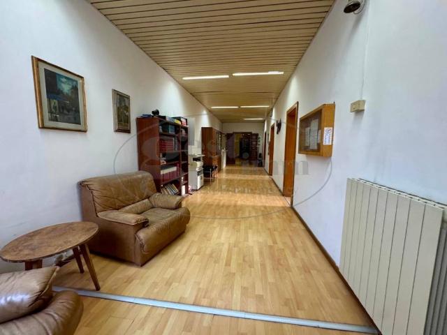 Appartamento in vendita a Livorno LI