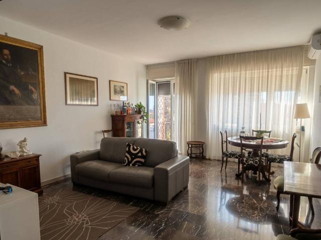 Appartamento in vendita a Livorno LI