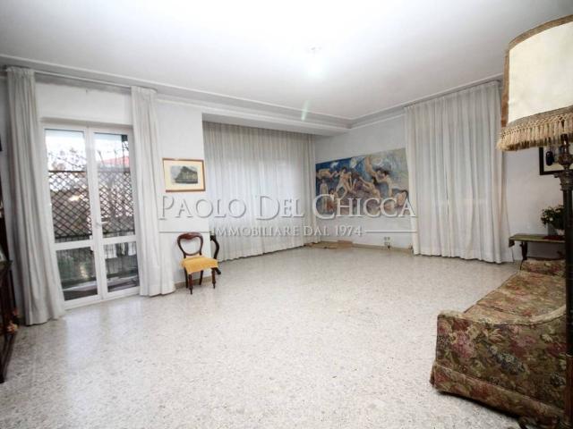 Appartamento in vendita a Livorno LI