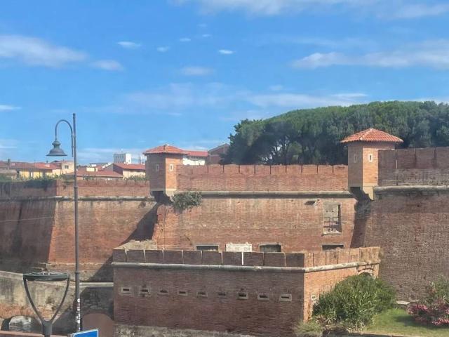 Appartamento in vendita a Livorno LI