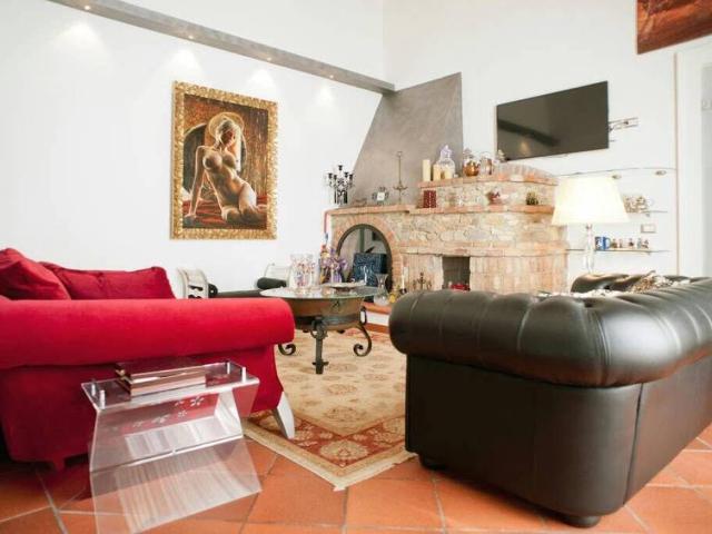 Appartamento in vendita a Livorno LI