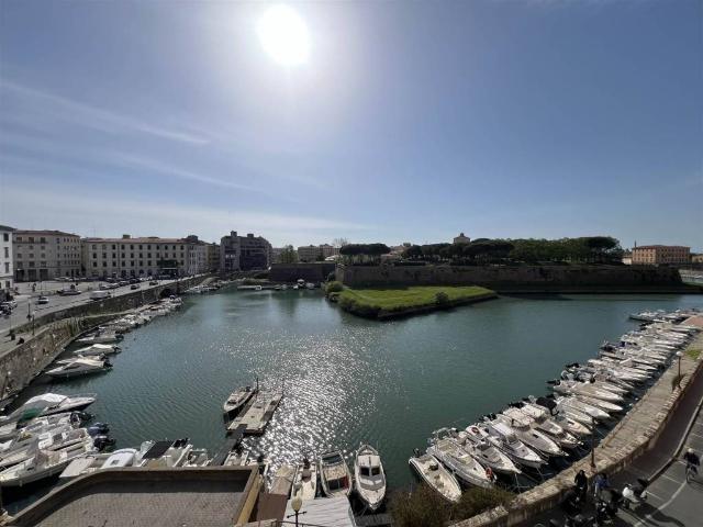 Appartamento in vendita a Livorno LI