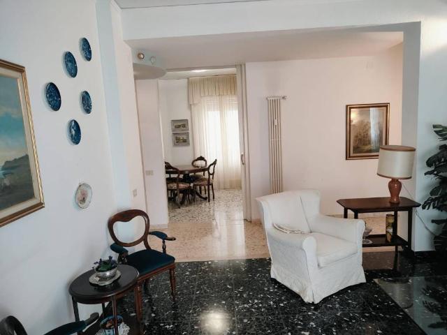Appartamento in vendita a Livorno LI