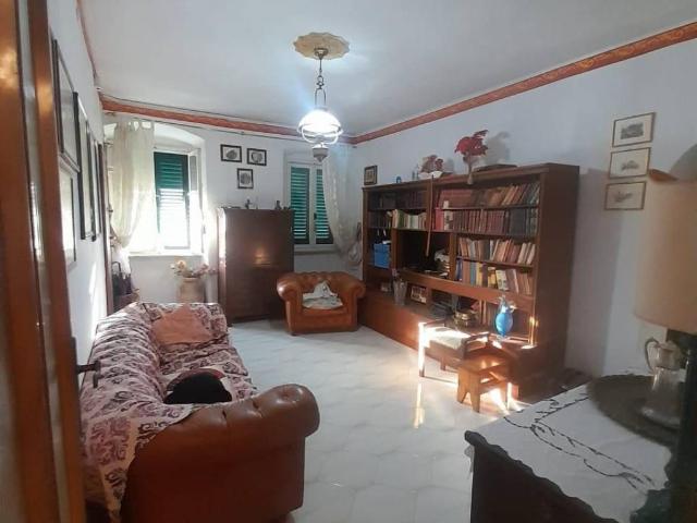 Appartamento in vendita a Livorno LI