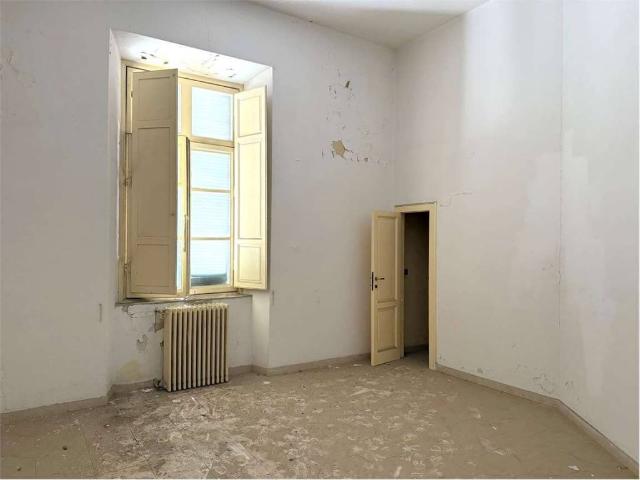 Appartamento in vendita a Livorno LI