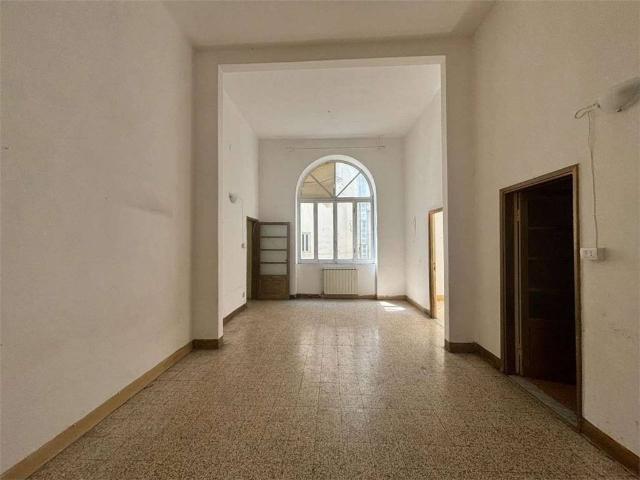 Appartamento in vendita a Livorno LI