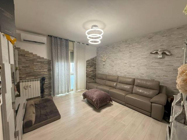 Appartamento in vendita a Livorno LI