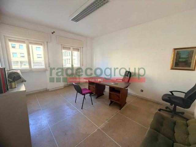 Appartamento in vendita a Livorno LI
