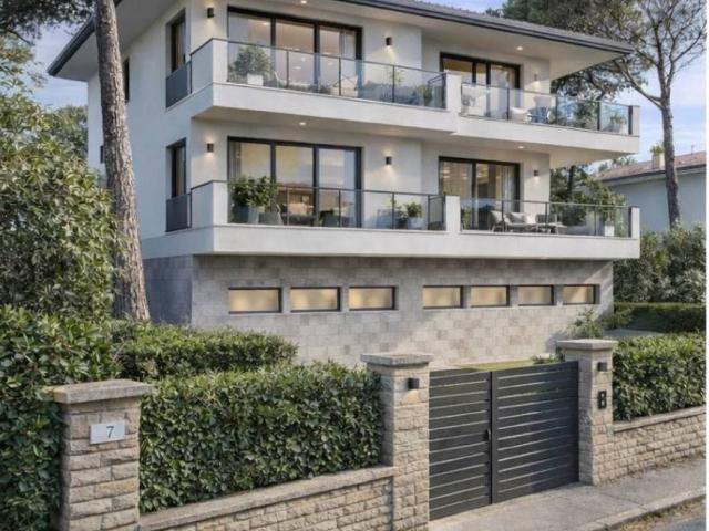 Appartamento in vendita a Livorno LI