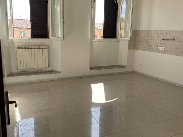 Appartamento in vendita a Livorno LI
