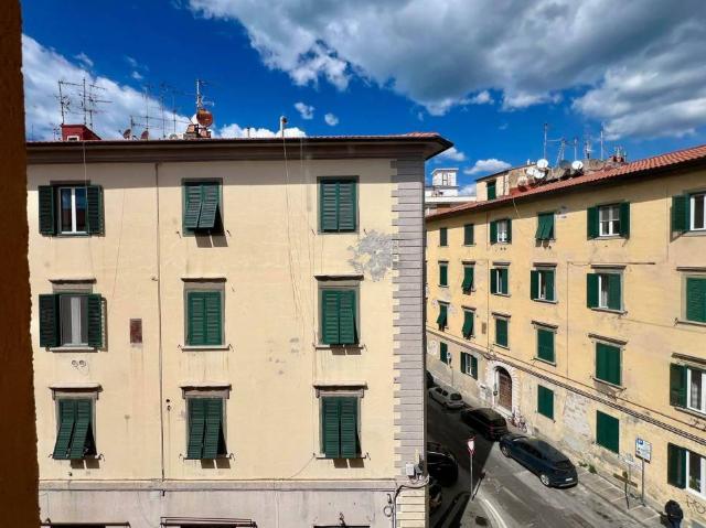 Appartamento in vendita a Livorno LI