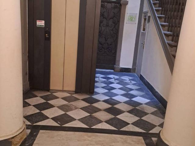Appartamento in vendita a Livorno LI